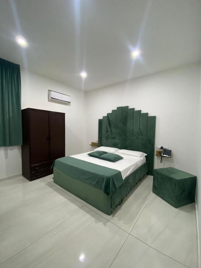 Luxury 3*