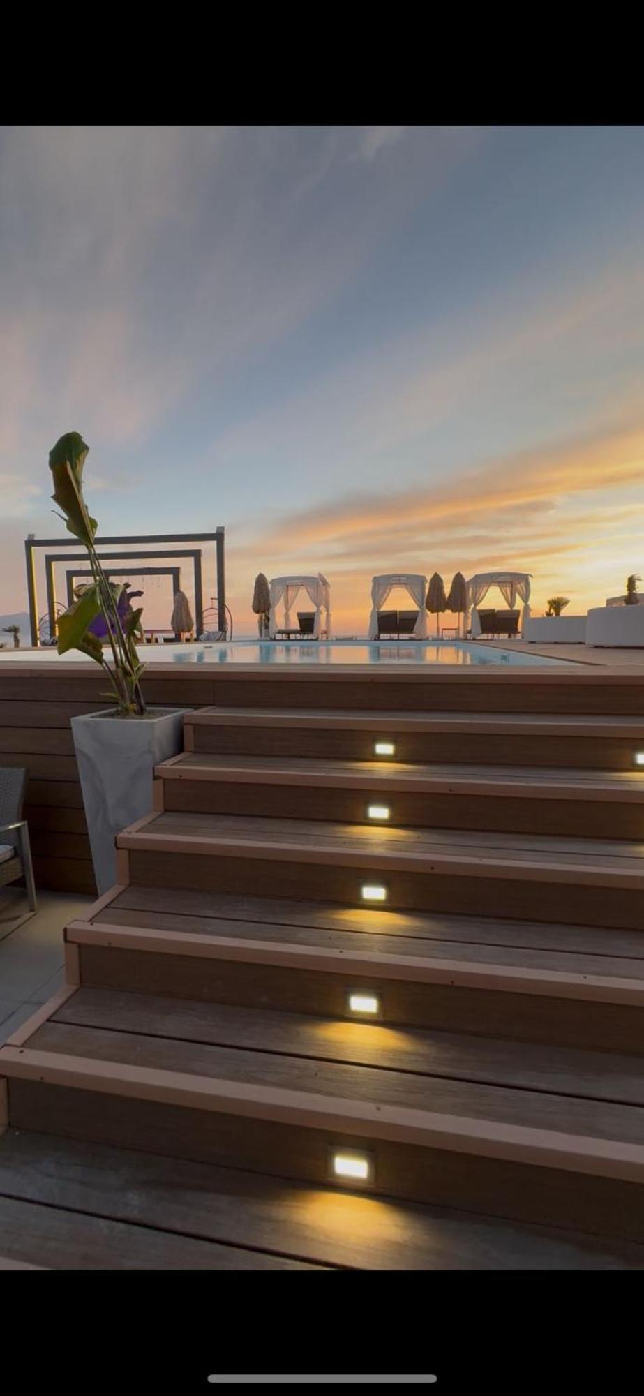 Luxury Hotel 3*
